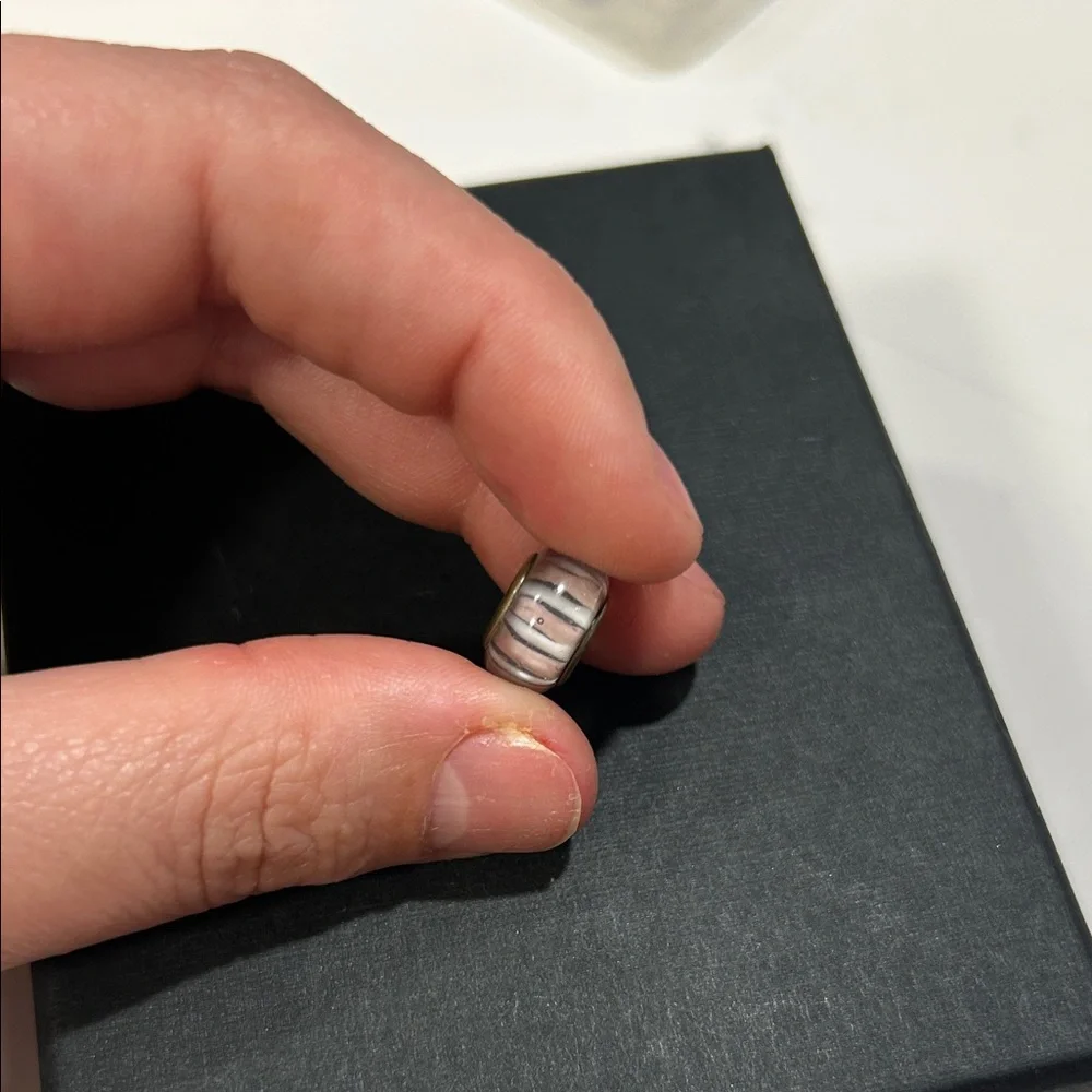 Silver Tone, Pink and White Bead